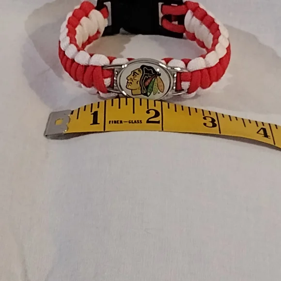 Red and White Paracord Bracelet with Logo - Picture 2 of 7